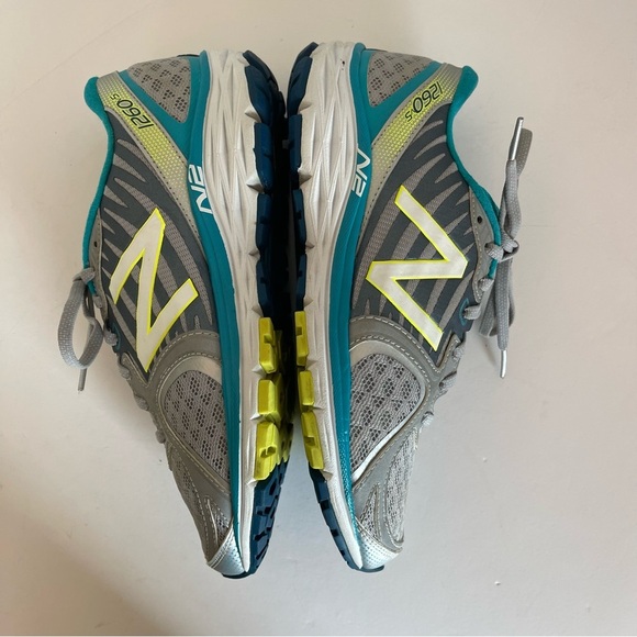 New Balance 1260v5 Running Women Size 8 - Picture 8 of 12
